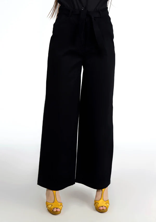 High Rise Wide Leg Pant in Black - cotton stretch - Image 2