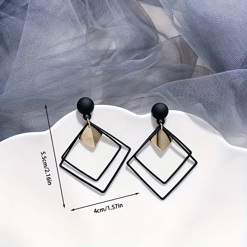 Hollow Rhombus Shaped Earrings - Image 4