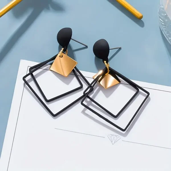 Hollow Rhombus Shaped Earrings - Image 3